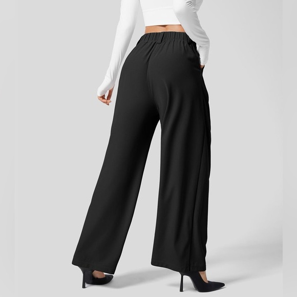 Halara REGULAR Length High Waisted Side Pocket Wide Leg Waffle Work NEW!!!🖤 - Picture 2 of 12